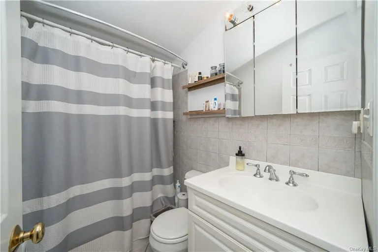 New York City Real Estate | View 740 Sleepy Hollow Road | room 16 | View 17