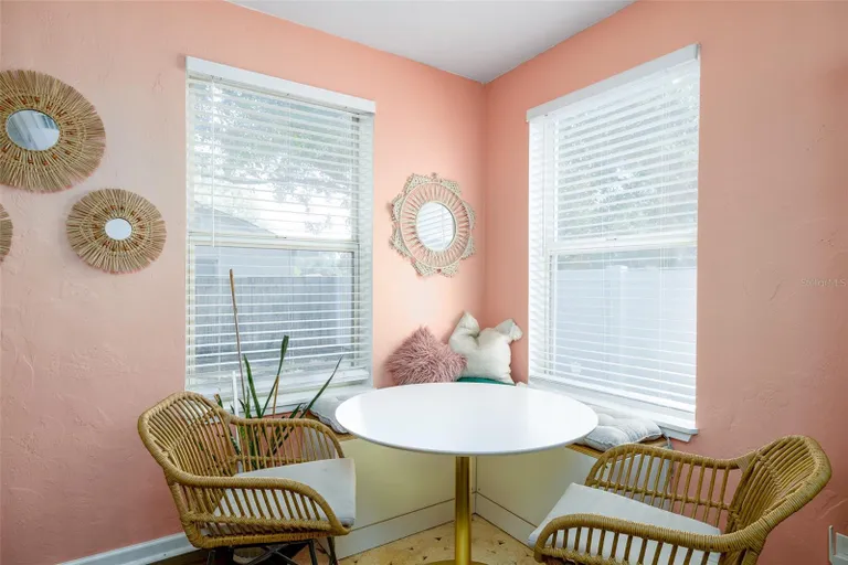 Sarasota/St. Petersburg Real Estate | View 1419 30th Avenue N | room 8 | View 9