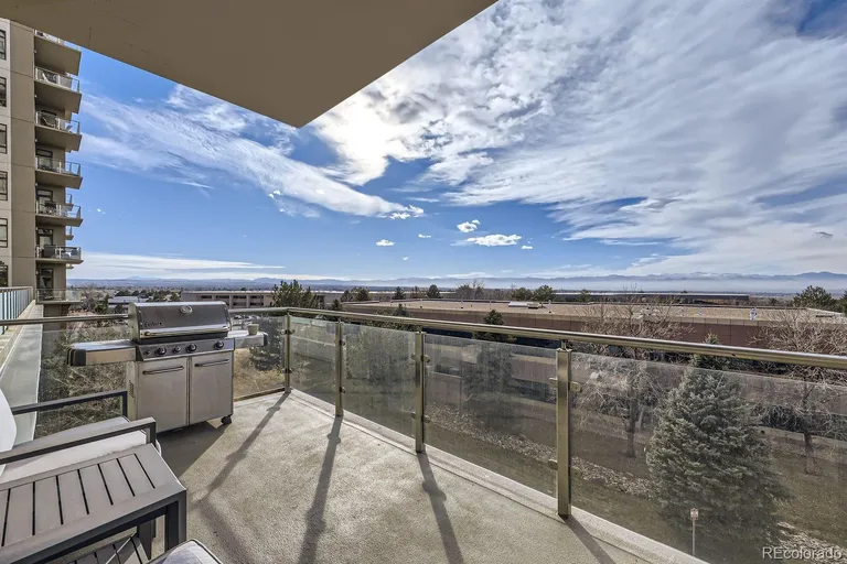 Denver Real Estate | View 5455 Landmark Place Unit# 413 | room 9 | View 10