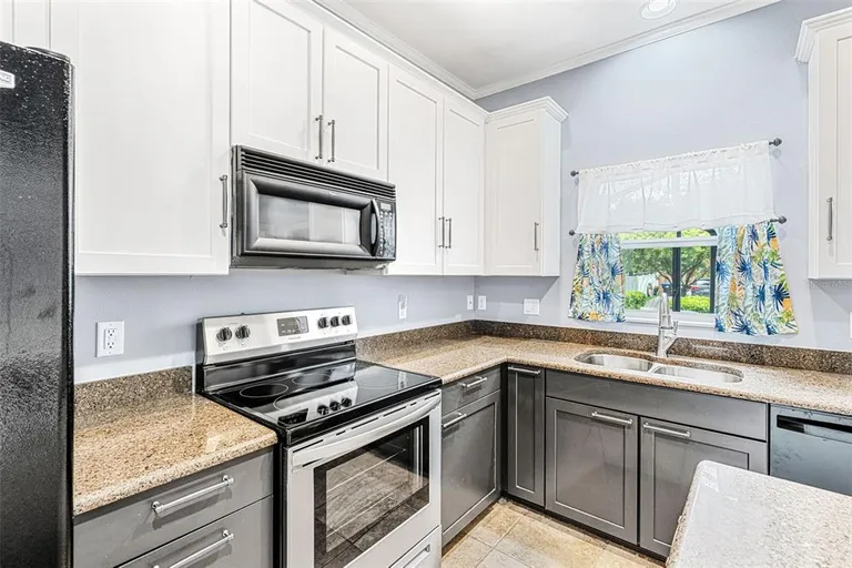 Central Florida Real Estate | View 14036 Bridgewater Crossings Boulevard | room 10 | View 11