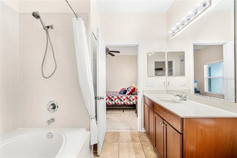 Central Florida Real Estate | View 14036 Bridgewater Crossings Boulevard | room 16 | View 17