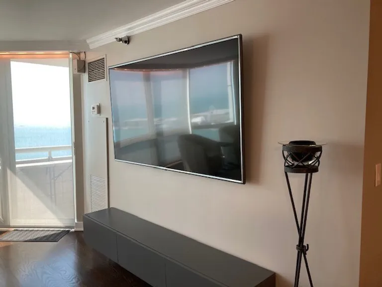 New York City Real Estate | View 195 N Harbor, 3003 | room 2 | View 3