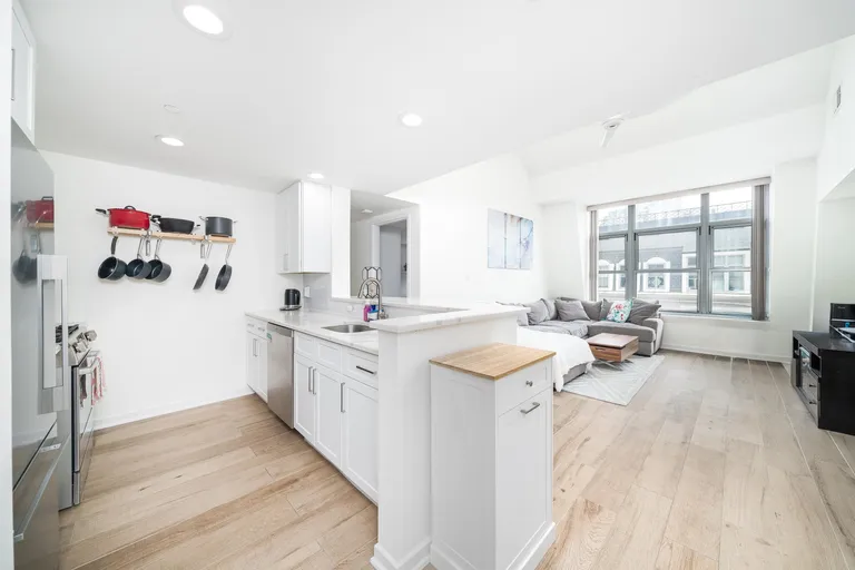 New York City Real Estate | View 149 Essex St Unit# 6n | room 5 | View 6