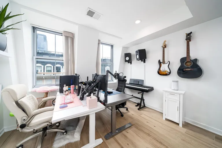 New York City Real Estate | View 149 Essex St Unit# 6n | room 13 | View 14