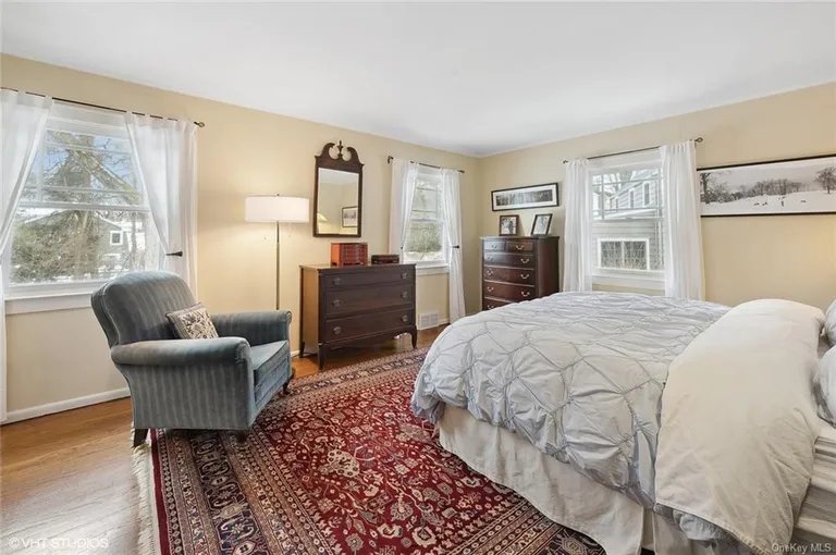 New York City Real Estate | View 24 Evergreen Way | room 15 | View 16