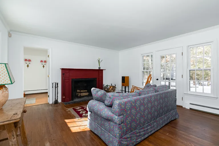 New York City Real Estate | View 408 South Road | room 1 | View 2
