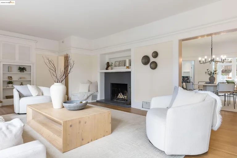 Northern California Real Estate | View 24 Bonita Avenue | room 7 | View 8