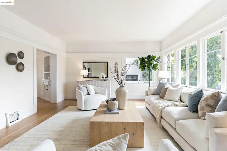 Northern California Real Estate | View 24 Bonita Avenue | room 4 | View 5
