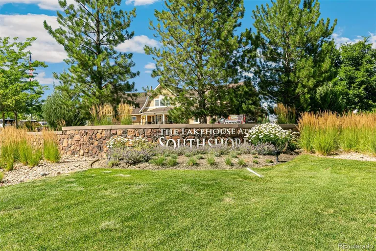 Denver Real Estate | View 7032 South Waterloo Way | room 49 | View 50