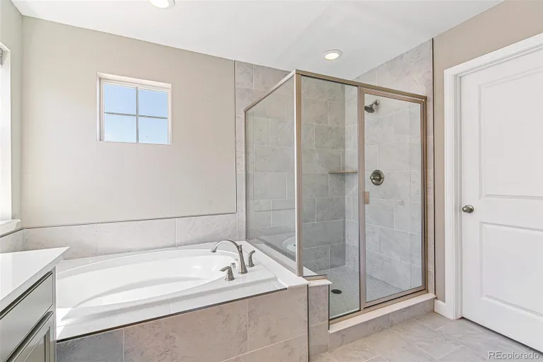 Denver Real Estate | View 7032 South Waterloo Way | room 26 | View 27