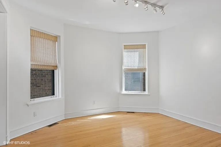 New York City Real Estate | View 2943 W Logan | room 12 | View 13