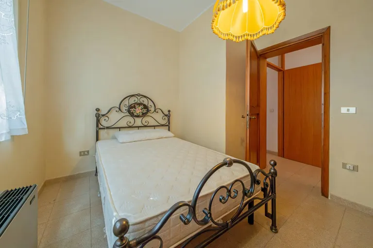 New York City Real Estate | View Villa Carla - VI001339 | room 17 | View 18