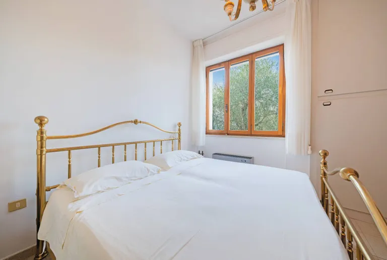 New York City Real Estate | View Villa Carla - VI001339 | room 13 | View 14