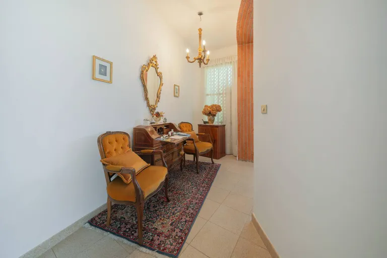 New York City Real Estate | View Villa Carla - VI001339 | room 9 | View 10