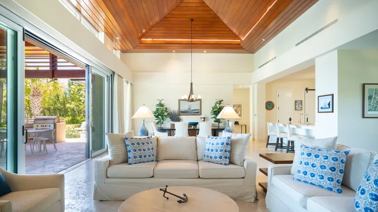 British Virgin Islands Real Estate | View Cheemaun Oil Nut Bay | room 12 | View 13