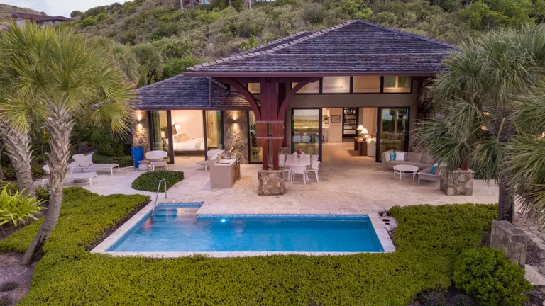 British Virgin Islands Real Estate | View Cheemaun Oil Nut Bay | room 2 | View 3