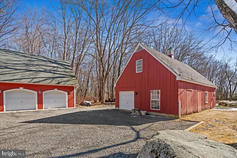 Central NJ/Bucks County, PA Real Estate | View 330 Rock Road E | room 38 | View 39