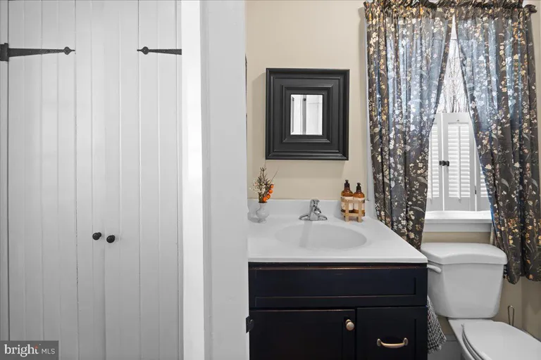 Central NJ/Bucks County, PA Real Estate | View 330 Rock Road E | room 23 | View 24