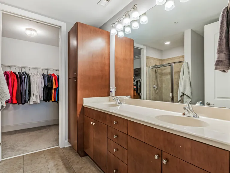 New York City Real Estate | View 4620 Piedmont Row Drive #412 | room 9 | View 10