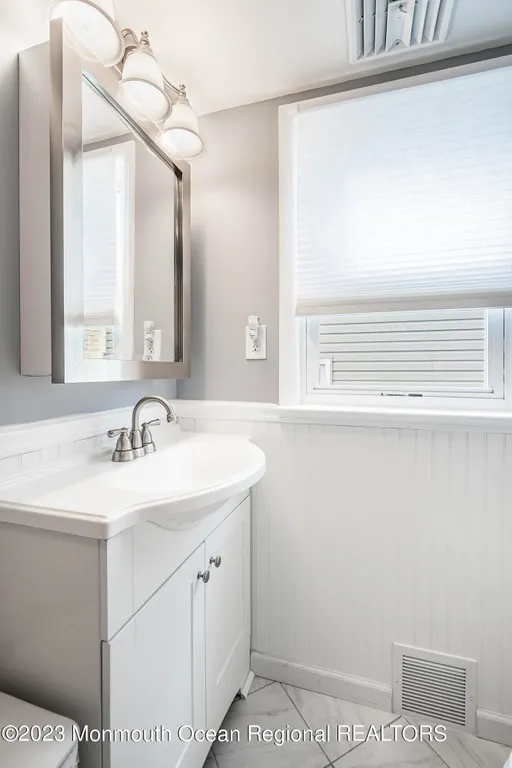 Rockland/Orange/NJ Real Estate | View 57 Ocean Avenue | room 21 | View 22