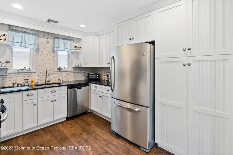 Rockland/Orange/NJ Real Estate | View 57 Ocean Avenue | room 13 | View 14