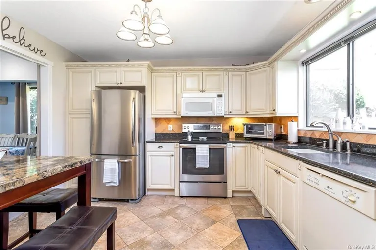 New York City Real Estate | View 217 Heritage Hills Unit# C | room 11 | View 12