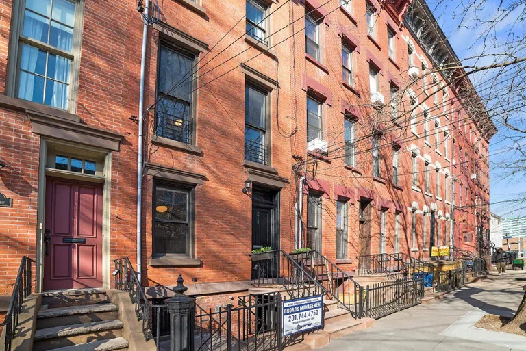 New York City Real Estate | View 210 7th St | 5 Beds, 3 Baths | View 1
