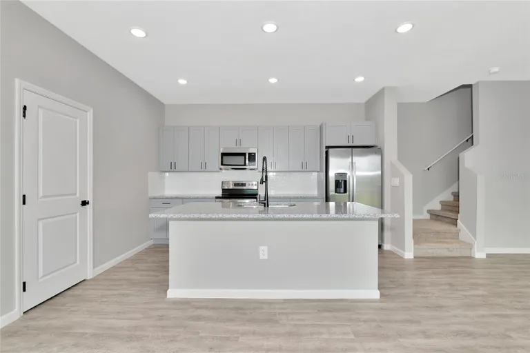 Sarasota/St. Petersburg Real Estate | View 12386 Cades Bay Circle | room 4 | View 5