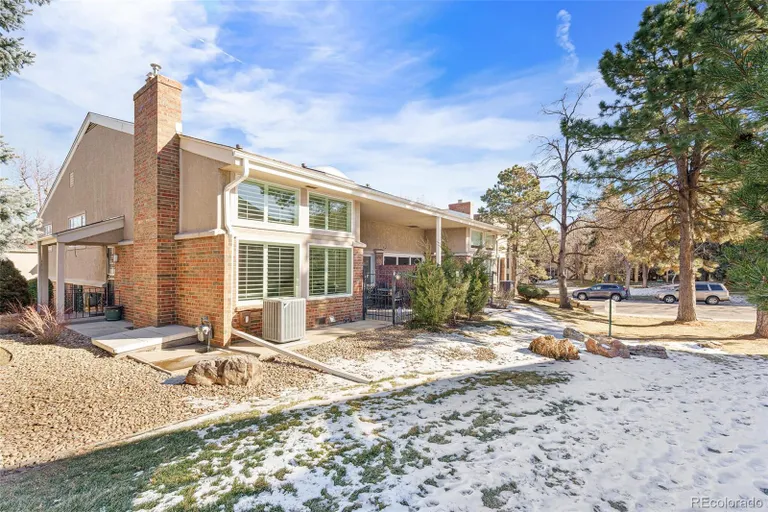 Denver Real Estate | View 6967 E Girard Avenue | 3 Beds, 2 Baths | View 1