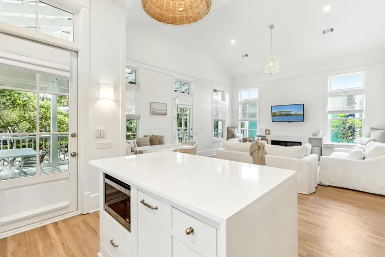 Northwest Florida Real Estate | View 133 Silver Laurel Way | room 7 | View 8