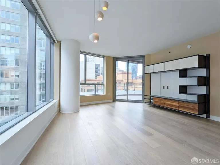 New York City Real Estate | View 333 Beale Street Unit# 7G | 2 Beds, 2 Baths | View 1