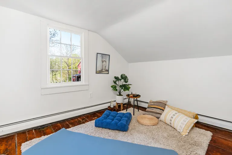 New York City Real Estate | View 302 Metzger Road | room 26 | View 27