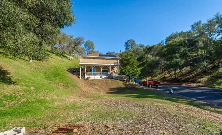 Northern California Real Estate | View 1016 Overland Drive | room 6 | View 7
