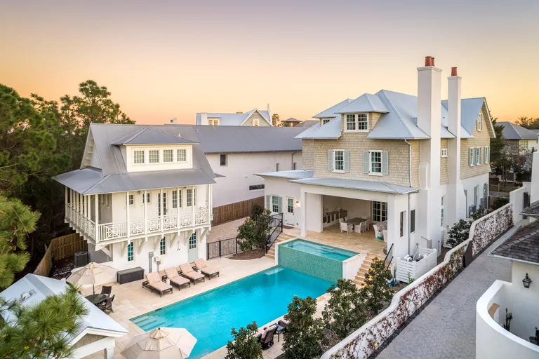 Northwest Florida Real Estate | View 68 Kingston Road | 6 Beds, 6 Baths | View 1