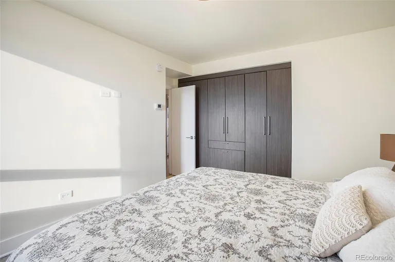 New York City Real Estate | View 1020 15th Street Unit# PH42A | room 13 | View 14
