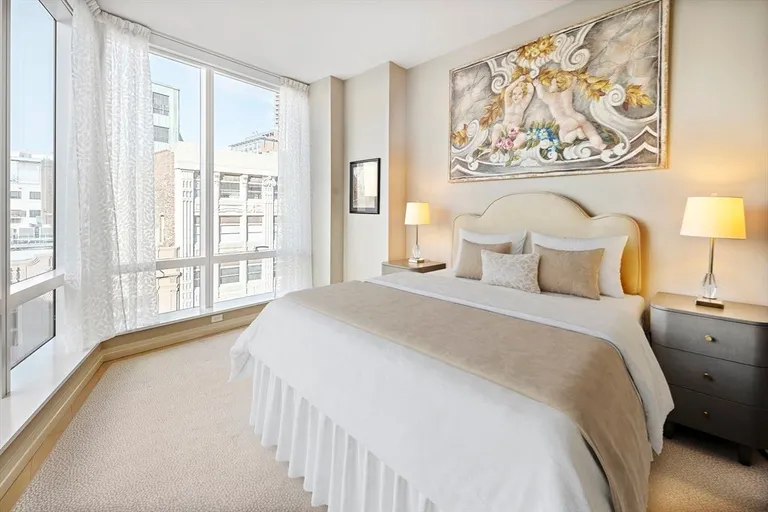 Boston, MA Real Estate | View 1 Franklin St #1003 | room 4 | View 5