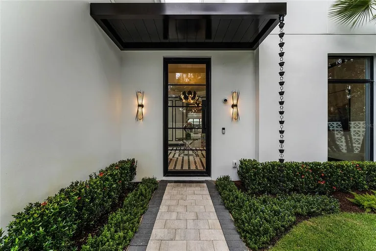Central Florida Real Estate | View 210 Chelton Circle | room 6 | View 7