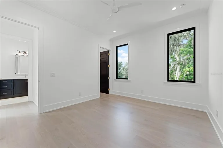Central Florida Real Estate | View 210 Chelton Circle | room 50 | View 51