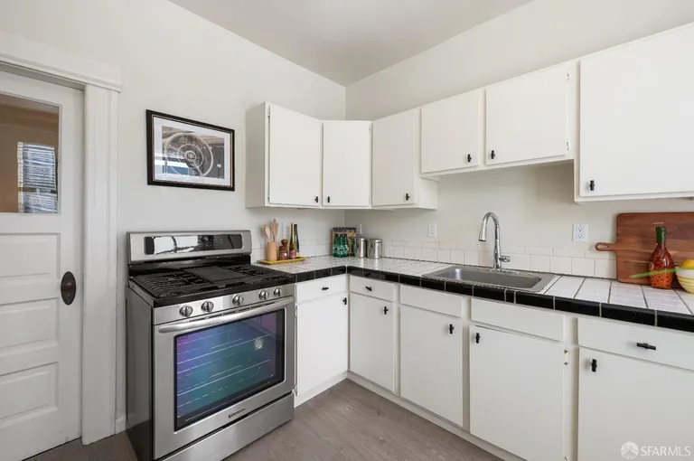New York City Real Estate | View 3524 17th Street Unit# B | room 12 | View 13
