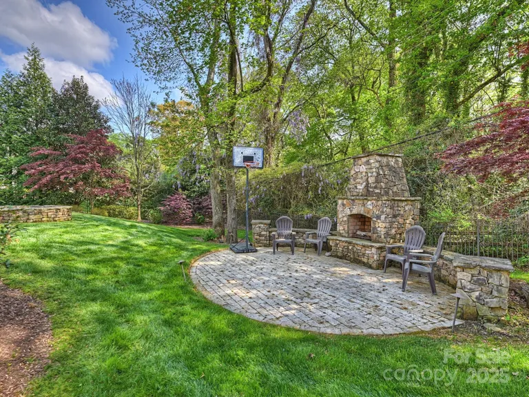 Charlotte Real Estate | View 4400 Sharon View Road | room 41 | View 42
