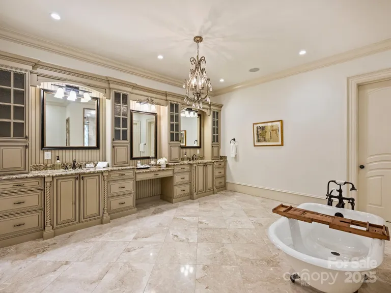 Charlotte Real Estate | View 4400 Sharon View Road | room 20 | View 21