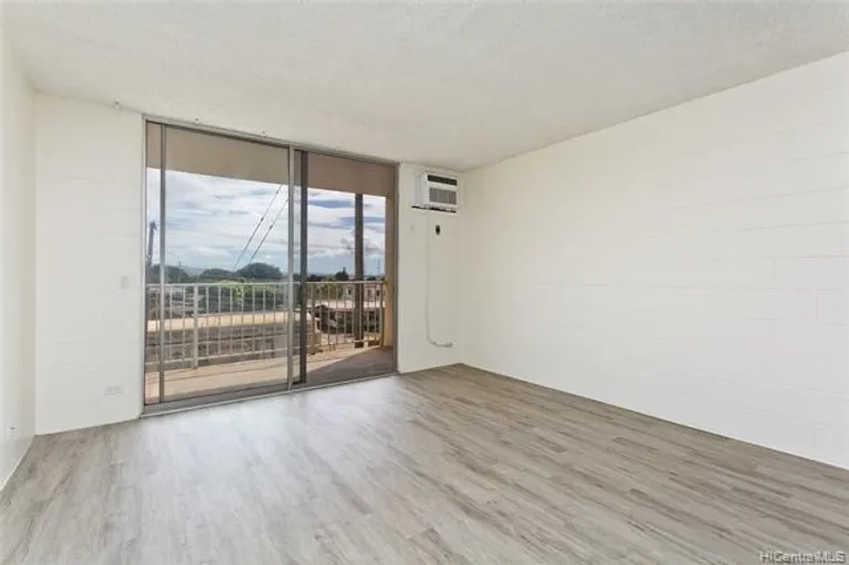 New York City Real Estate | View 950 Lehua Avenue, #407 | room 3 | View 4