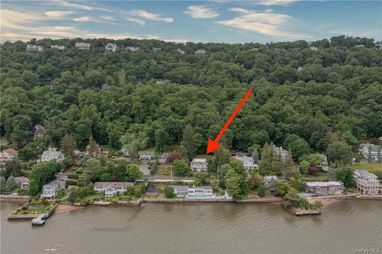 New York City Real Estate | View 251 River Road | room 4 | View 5