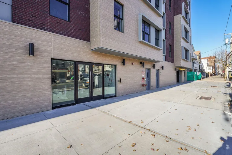 New York City Real Estate | View 3443 Kennedy Blvd Unit# 207 | room 11 | View 12