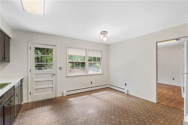 New York City Real Estate | View 109 Horseshoe Hill Road | room 7 | View 8