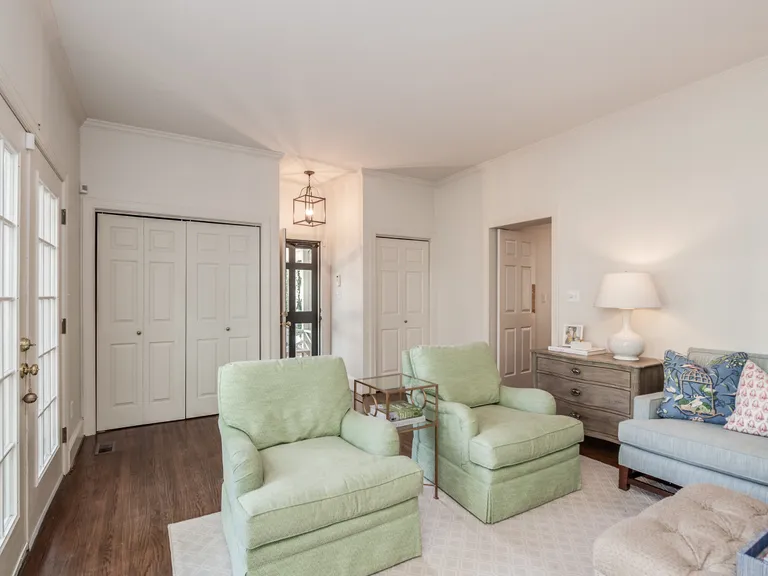 New York City Real Estate | View 2229 Beverly Drive | 2229 Beverly Dr Charlotte NC-print-019-027-Great Room-2272x1704-300dpi | View 19