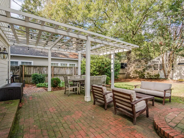 New York City Real Estate | View 2229 Beverly Drive | 2229 Beverly Dr Charlotte NC-print-028-033-Patio-2272x1704-300dpi | View 27