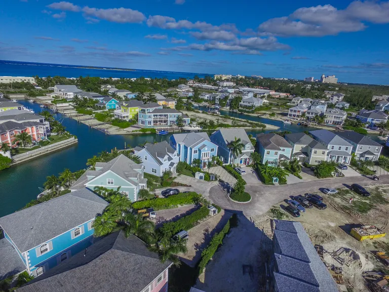 New York City Real Estate | View 17 Royal Palm Cay, Sandyport | Royal Palm Cay, Sandyport-51 | View 25