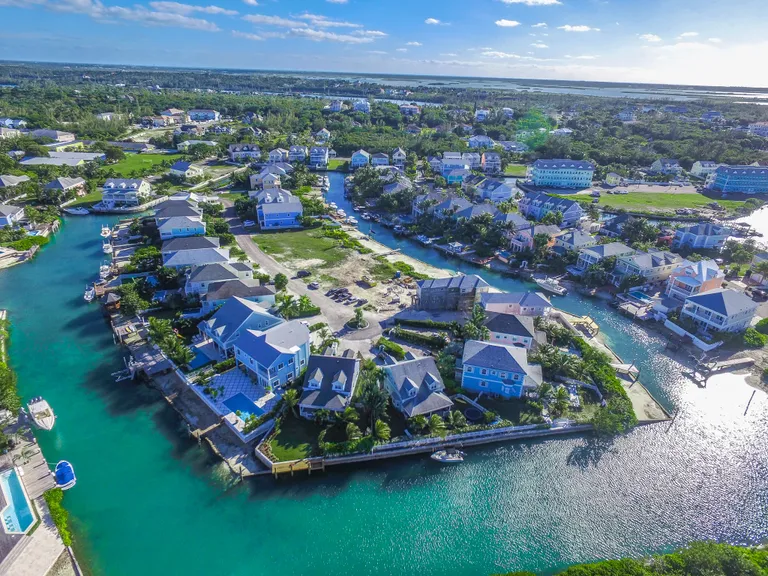 New York City Real Estate | View 17 Royal Palm Cay, Sandyport | Royal Palm Cay, Sandyport-47 | View 22