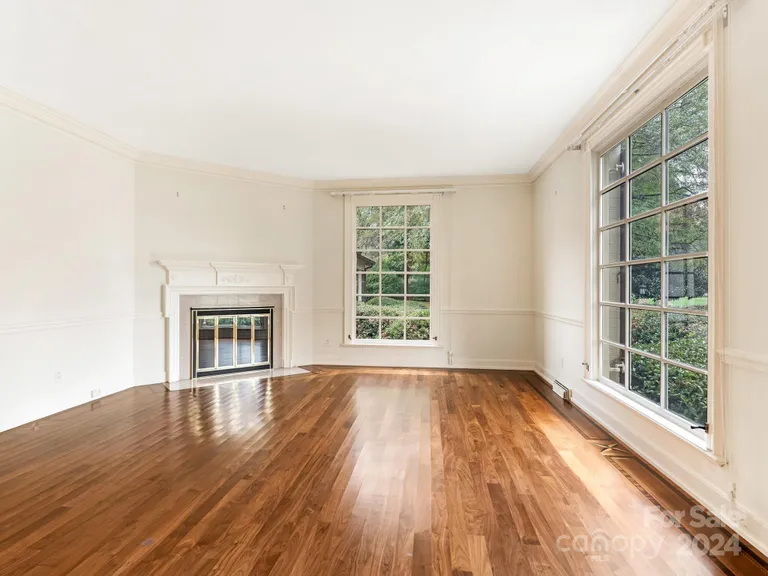 Charlotte Real Estate | View 3531 Sharon Road | room 16 | View 17